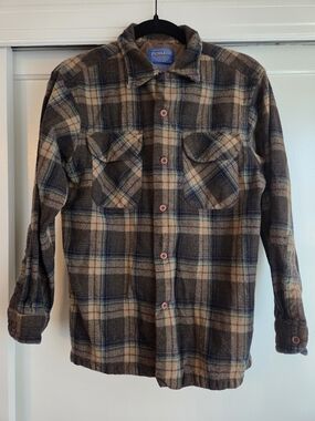 Vintage Pendleton Brown Plaid Wool Button-Up Shirt Size Medium Machine Washable